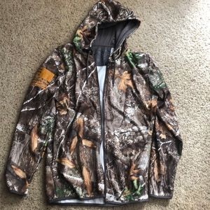 Men’s Medium Hunting Zip Up Jacket